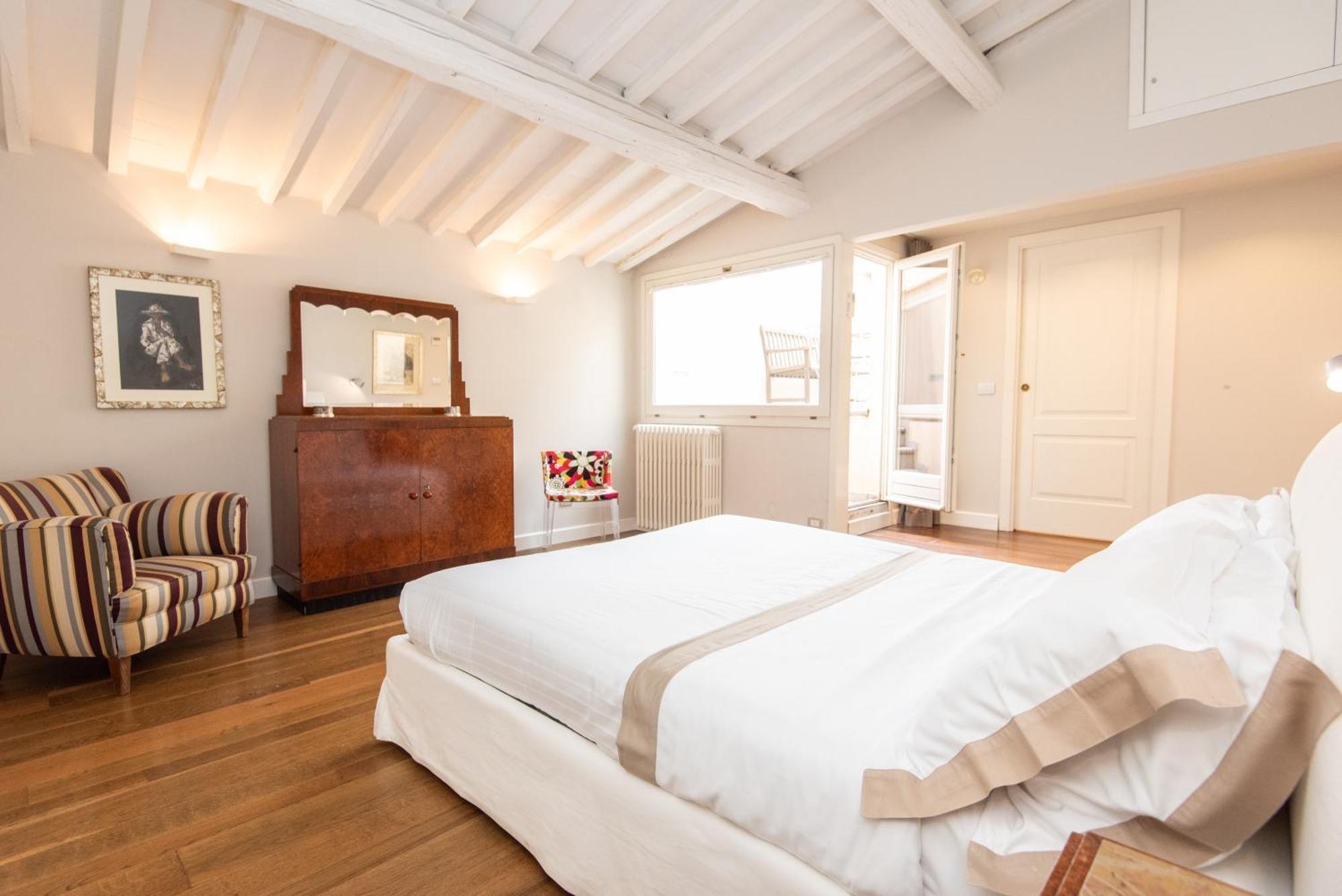 Giambologna Attic By Firenze Prestige Apartment Bagian luar foto